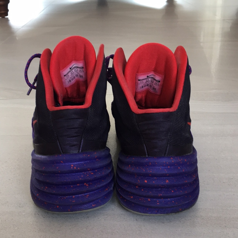 Nike Hyperdunk - image 3